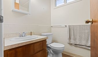 619 MILILANI St, Hilo, HI 96720