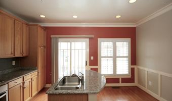 2831 11TH St N, Arlington, VA 22201