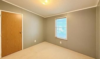 416 Raisin River Dr, Adrian, MI 49221