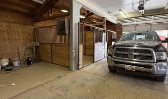 2405 S Lower Boulder Rd, Boulder, UT 84716