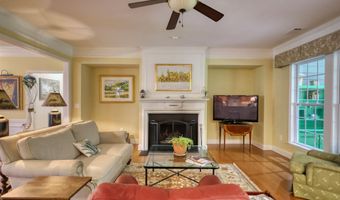 1231 WATER FRONT Rd, Greensboro, GA 30642