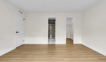 104 Dundee Ct, Aberdeen, NJ 07747
