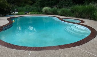 4 Battcock Rd, Billerica, MA 01821