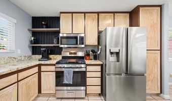 29819 Platanus Dr, Escondido, CA 92026