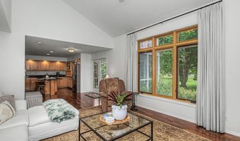 3020 Redbud Cir, Ames, IA 50014