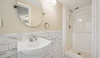 827 Limecrest Rd, Andover, NJ 07860