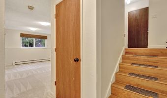 1741 Skilak Cir, Anchorage, AK 99504
