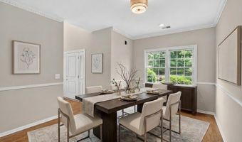 33 Four Oaks Rd, Bedminster, NJ 07921