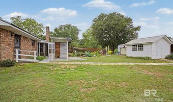 3791 Robinsonville Rd, Atmore, AL 36502