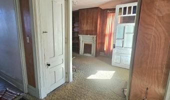 444 E 8th St, Baxter Springs, KS 66713