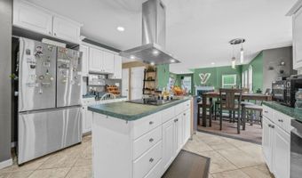 1 SOUTHDOWN Dr, Andover, NJ 07848