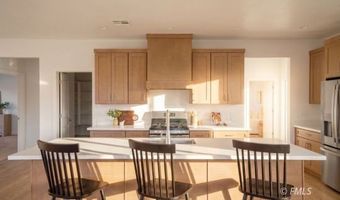 422 S Carling St, Colorado City, AZ 86021