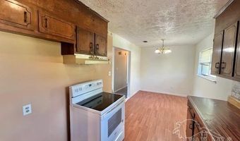 208 Lee St, Atmore, AL 36502