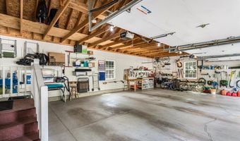 155 Wallace Rd, Bedford, NH 03110