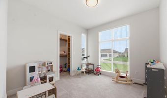1113 W Lakeway Ct, Andover, KS 67002