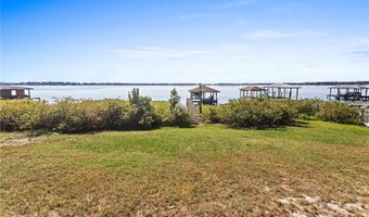 510 HILLSIDE Dr, Auburndale, FL 33823