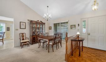 305 Arbor Glen Dr, Ballwin, MO 63021