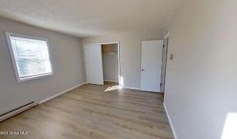 35 Parkwood St Apt 2, Albany, NY 12208