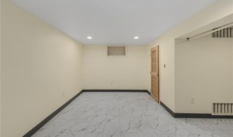 98 Homewood Ave, North Providence, RI 02911