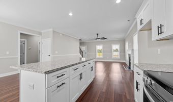 853 Mulligan Dr, Ayden, NC 28513