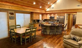 1428 Meadow Dr, Arnold, CA 95223