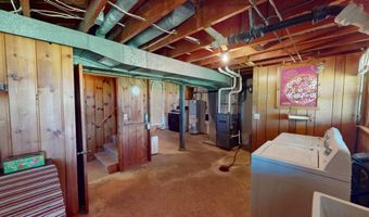 176 Powers Ave N, Alden, MN 56009