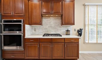 8705 HABITAT Ct, Berlin, MD 21811