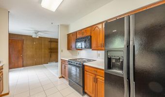 408 Hillview Dr, Aurora, IN 47001