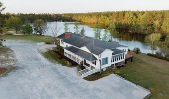 7460 N Hatch Pkwy, Baxley, GA 31513