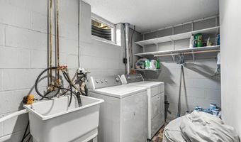 13994 Holyoke Ct, Apple Valley, MN 55124