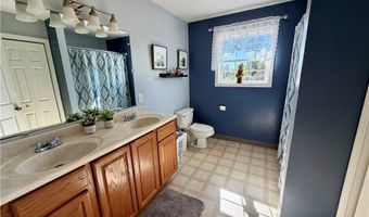 7374 Virginia Rd, Atwater, OH 44201