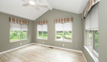 3115 Longmeadow Ln, Amberley, OH 45236