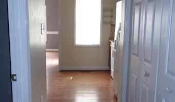 1095 Magnolia Dr, Aberdeen, NC 28315