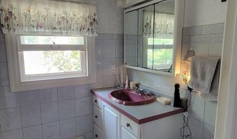 1230 N SUPERIOR St, Antigo, WI 54409