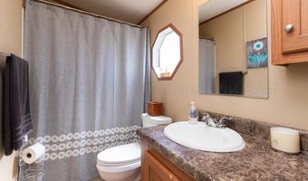 2420 E Willow Creek Dr, Amarillo, TX 79108