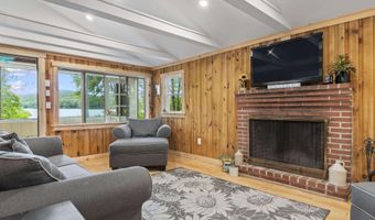 60 Eagle Dr, Barrington, NH 03825