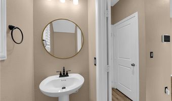 915 Harbor Ave, Henderson, NV 89002