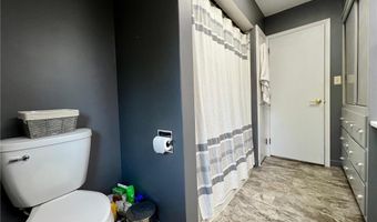 424 S Gaulke St, Appleton, MN 56208