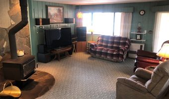 512 Skyline Dr, Cascade, ID 83611