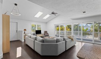315 SPRING Ave, Anna Maria, FL 34216