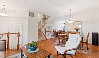 727 N VERMONT St, Arlington, VA 22203