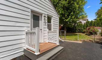 2425 AVONDALE Ave, Abington, PA 19001