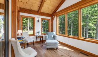 31 Cave Mountain Rd, Bartlett, NH 03812