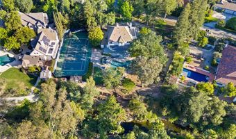 28925 Medea Mesa Rd, Agoura Hills, CA 91301