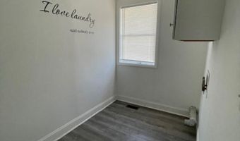 6 MARKET St, Aberdeen, MD 21001