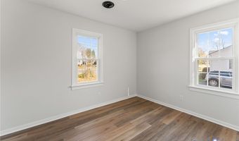 405 Thompson St, Ashland, VA 23005