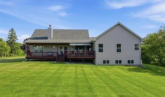 7271 Ray Rd, Argentine, MI 48473