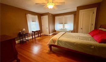 1852 Chew St, Allentown, PA 18104