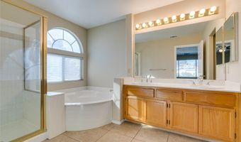 902 Squaw Peak Dr, Henderson, NV 89014