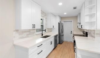 5310 PINEVIEW Way, Apopka, FL 32703